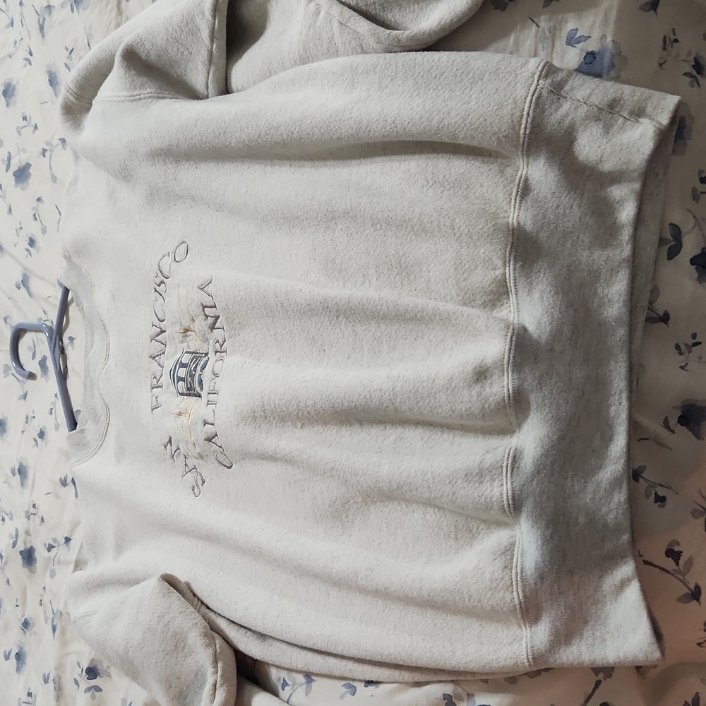 Women's Medium Sweatshirt